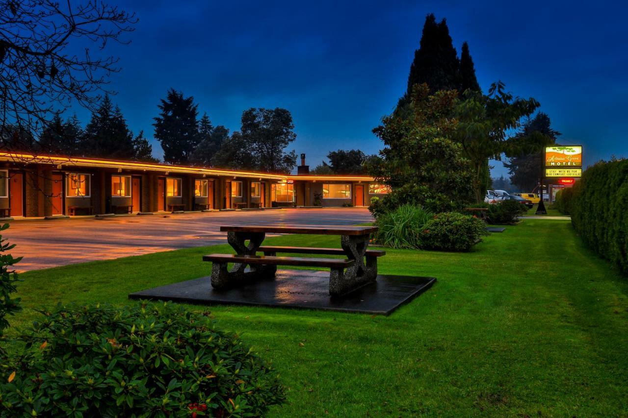 Arbutus Grove Motel Parksville Exteriör bild